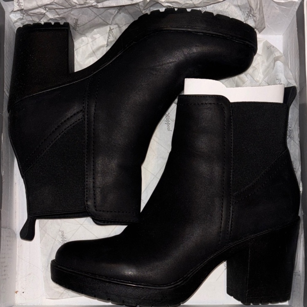 Xappeal Black Gemma Chelsea Boots